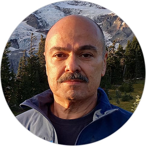 Carlos Quintela headshot